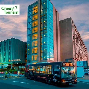 Clayton Dublin Airport מלון